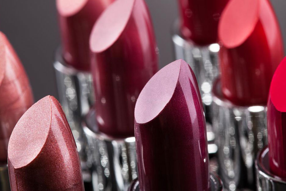 5 Common Lipstick Mistakes to Avoid