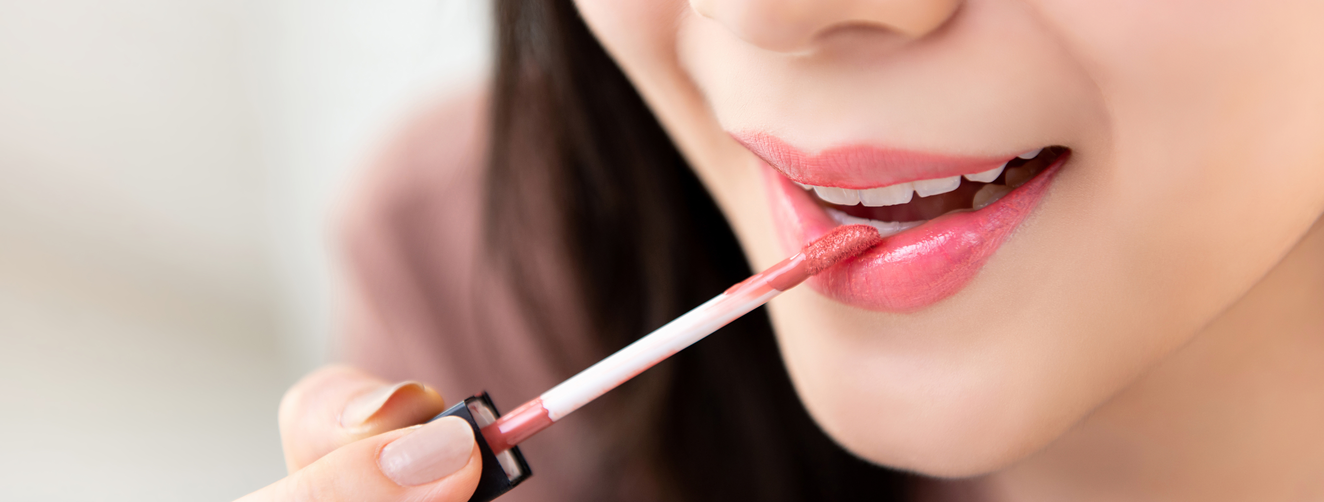 5 Essential Lipstick Hacks